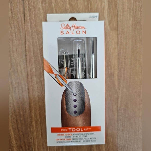 Sally Hansen Other - Sally Hansen‎ Pro Took Kit